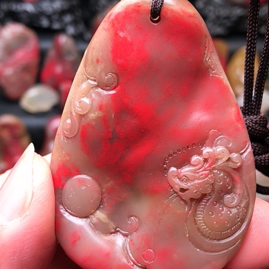 昌化石昌化鸡血石挂件