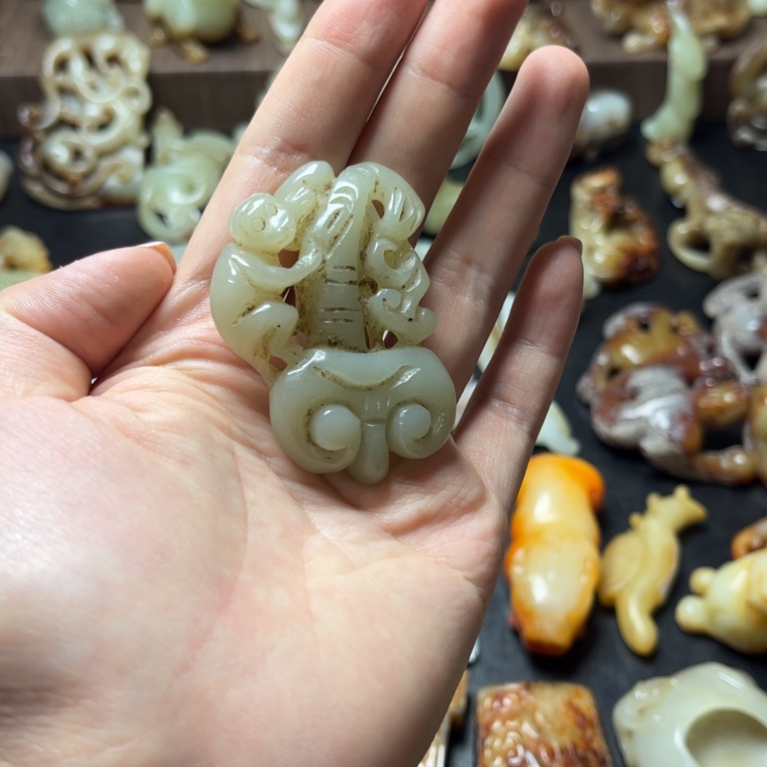 摆件瓷器瓷瓷瓷瓷瓷