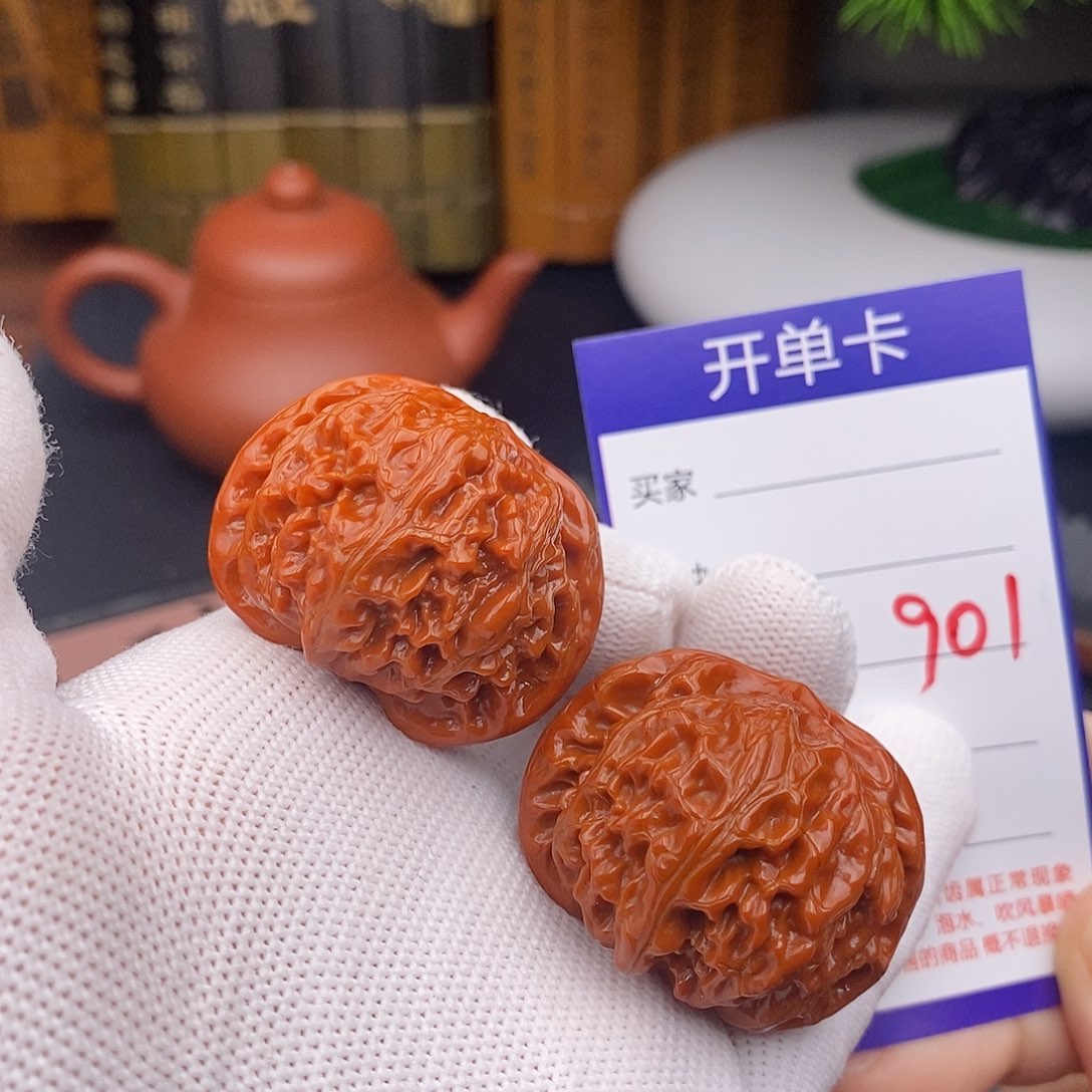 文玩核桃把件40宫灯901