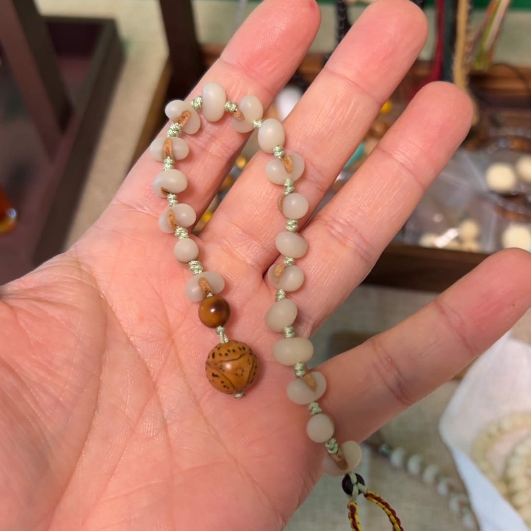 木质金佛草单圈手串