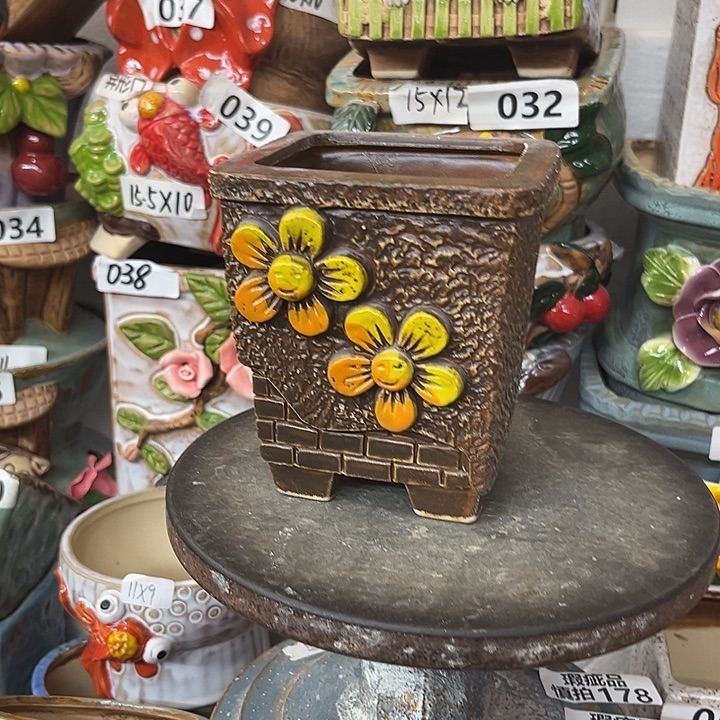 粗陶材质多肉花盆