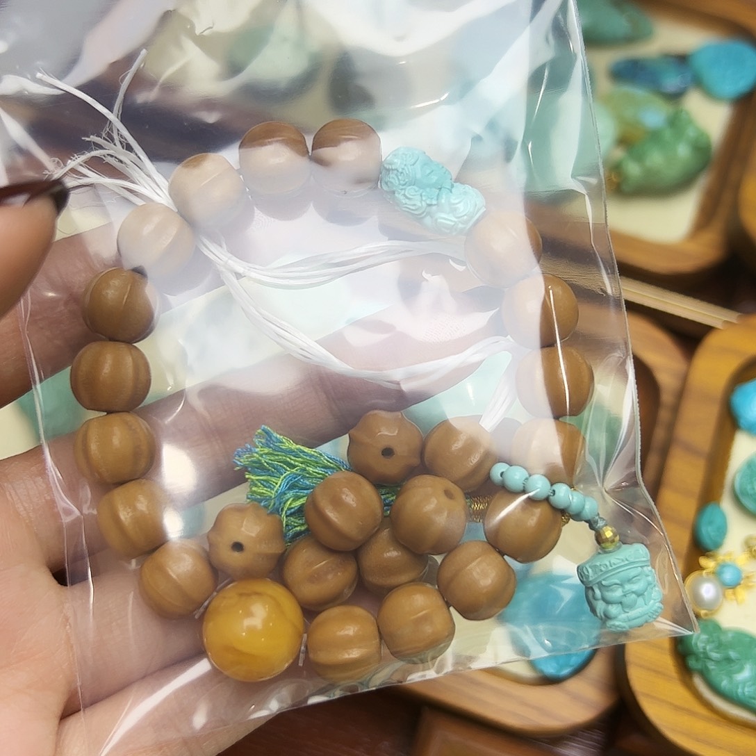 日***有猴头核桃吊坠猴头核桃