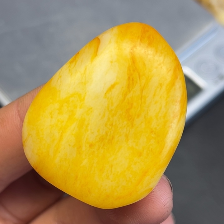 和田玉挂件未镶嵌阿***家