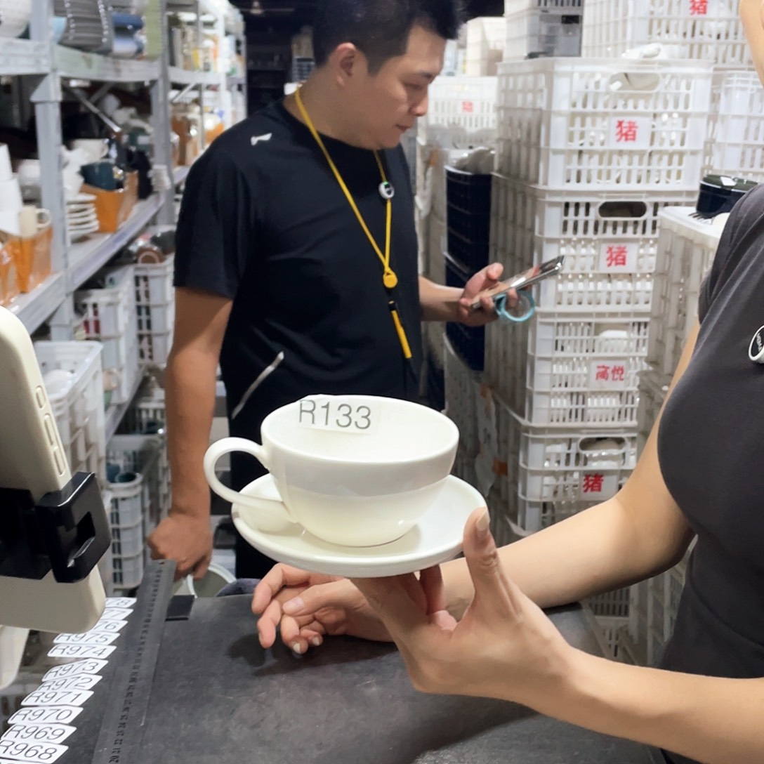 瓷片133            4杯4碟
