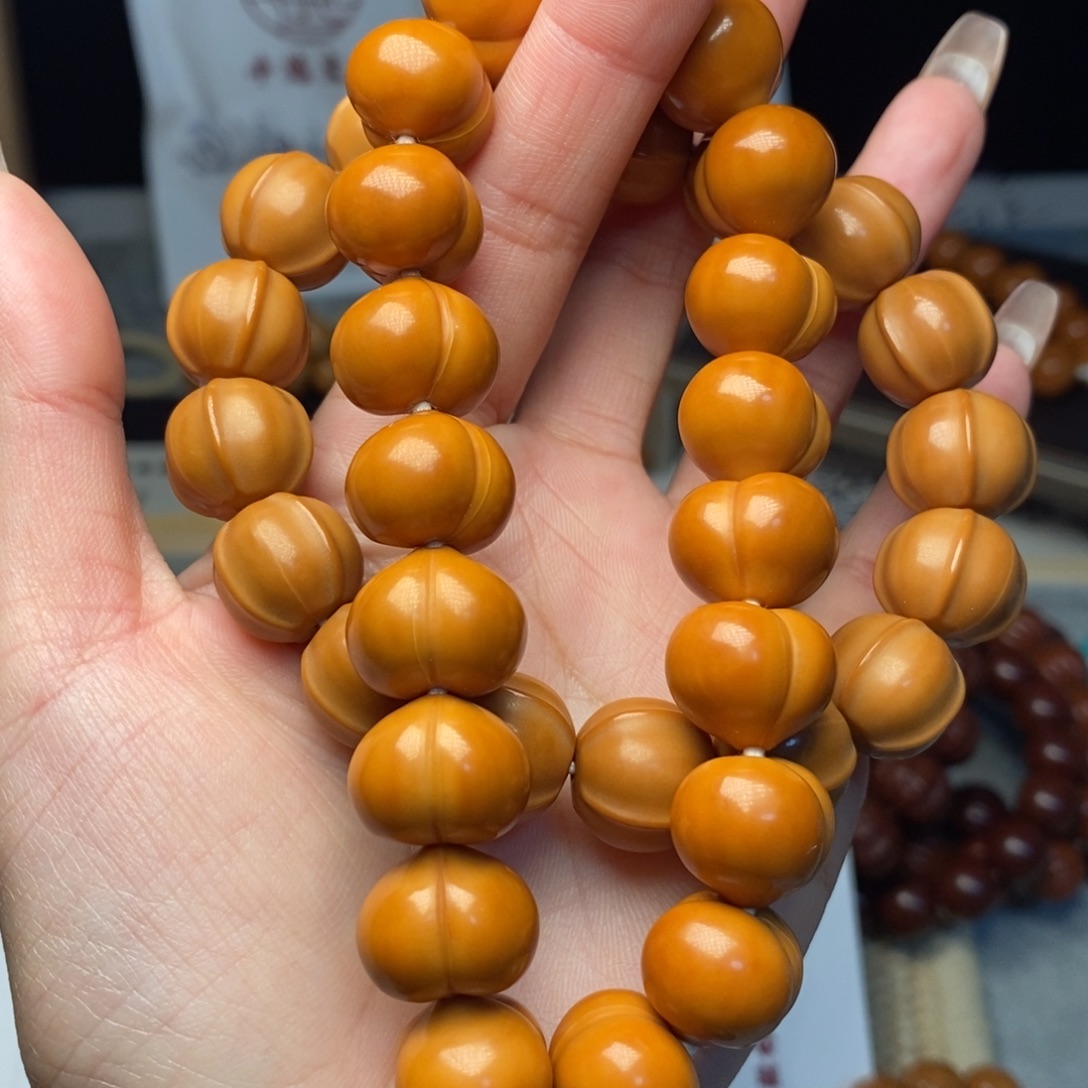 猴头核桃手串高定玻璃底屁桃鲨鱼