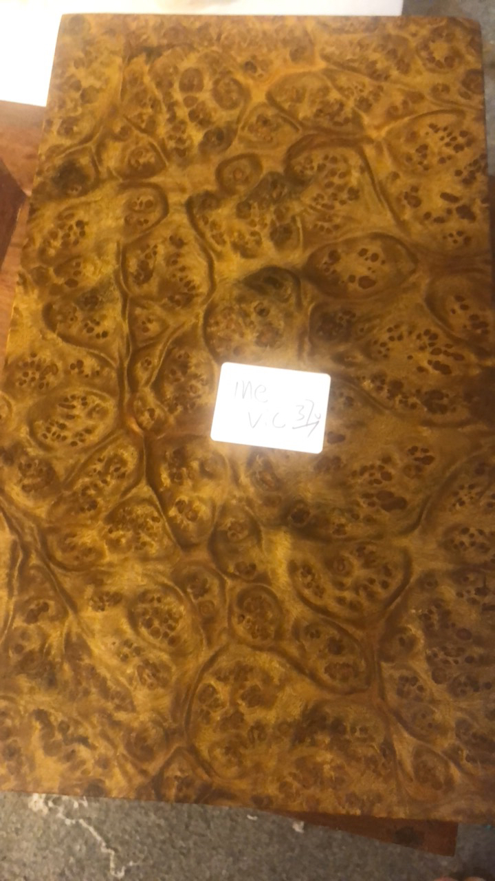 黄金樟满瘤疤木料