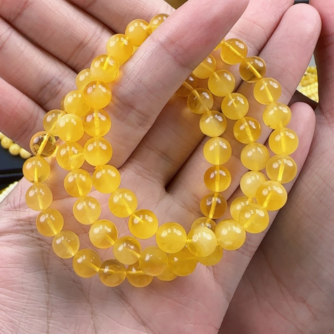 蜜蜡珠宝奇石未镶嵌多样性发其一