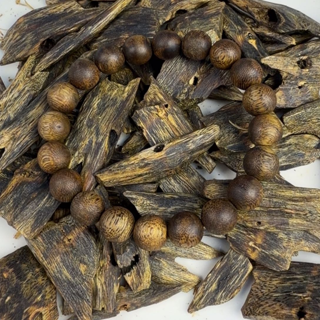 外***空沉香碎屑沉香乌身单圈10克多样性发1