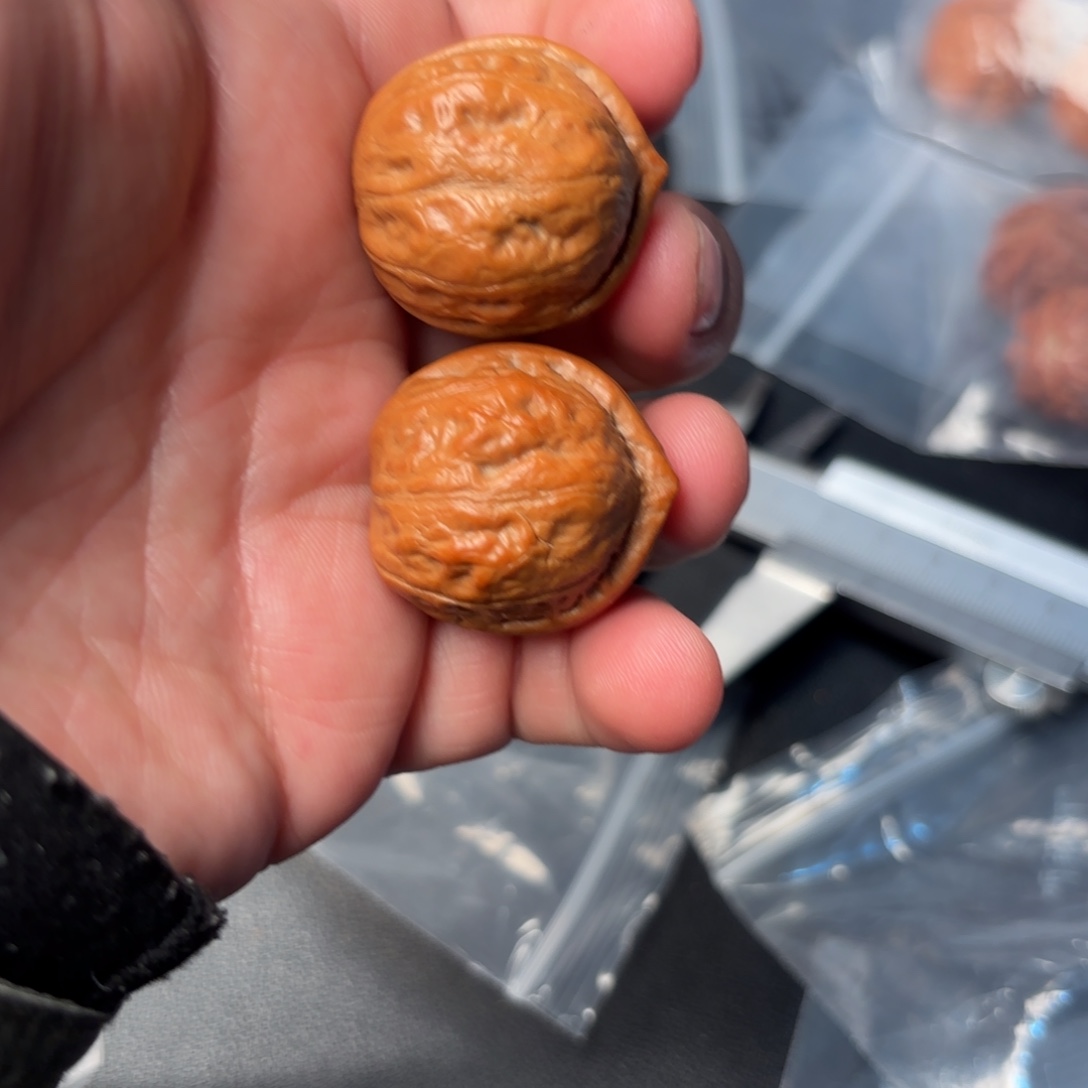 文玩核桃把件9800000