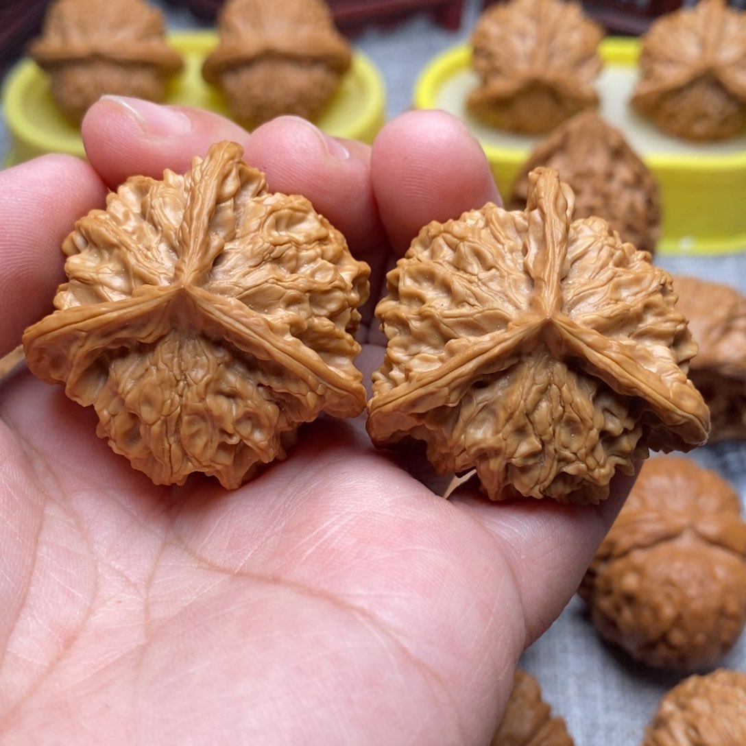 文玩核桃把件41全品盘山奔