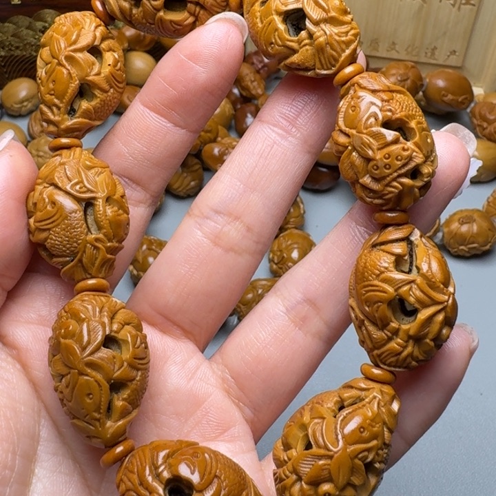 橄榄核手串/手链鱼戏莲花