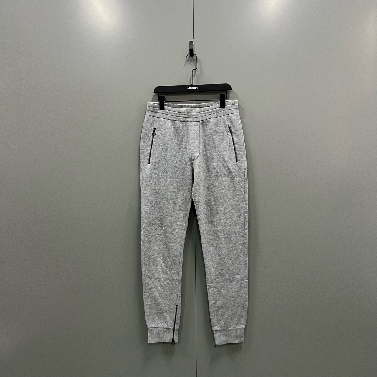 95新 maje （ll）LANVIN 浪凡 灰色卫裤 L码 102180  