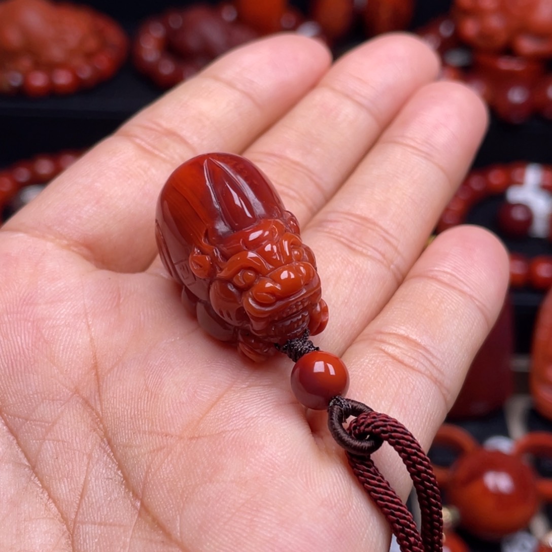 南红玛瑙珠宝奇石未镶嵌吊坠