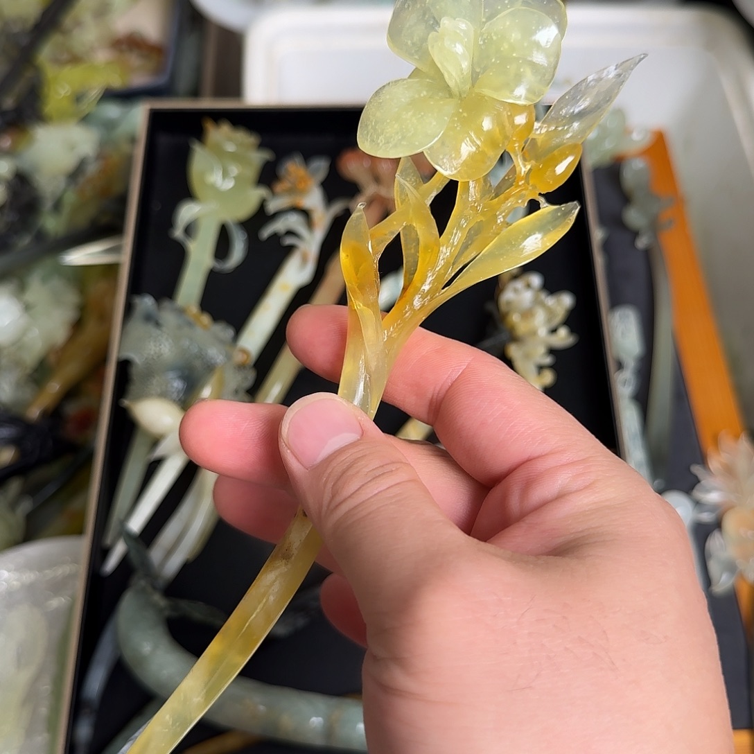 情***生蛇纹石玉未镶嵌发饰