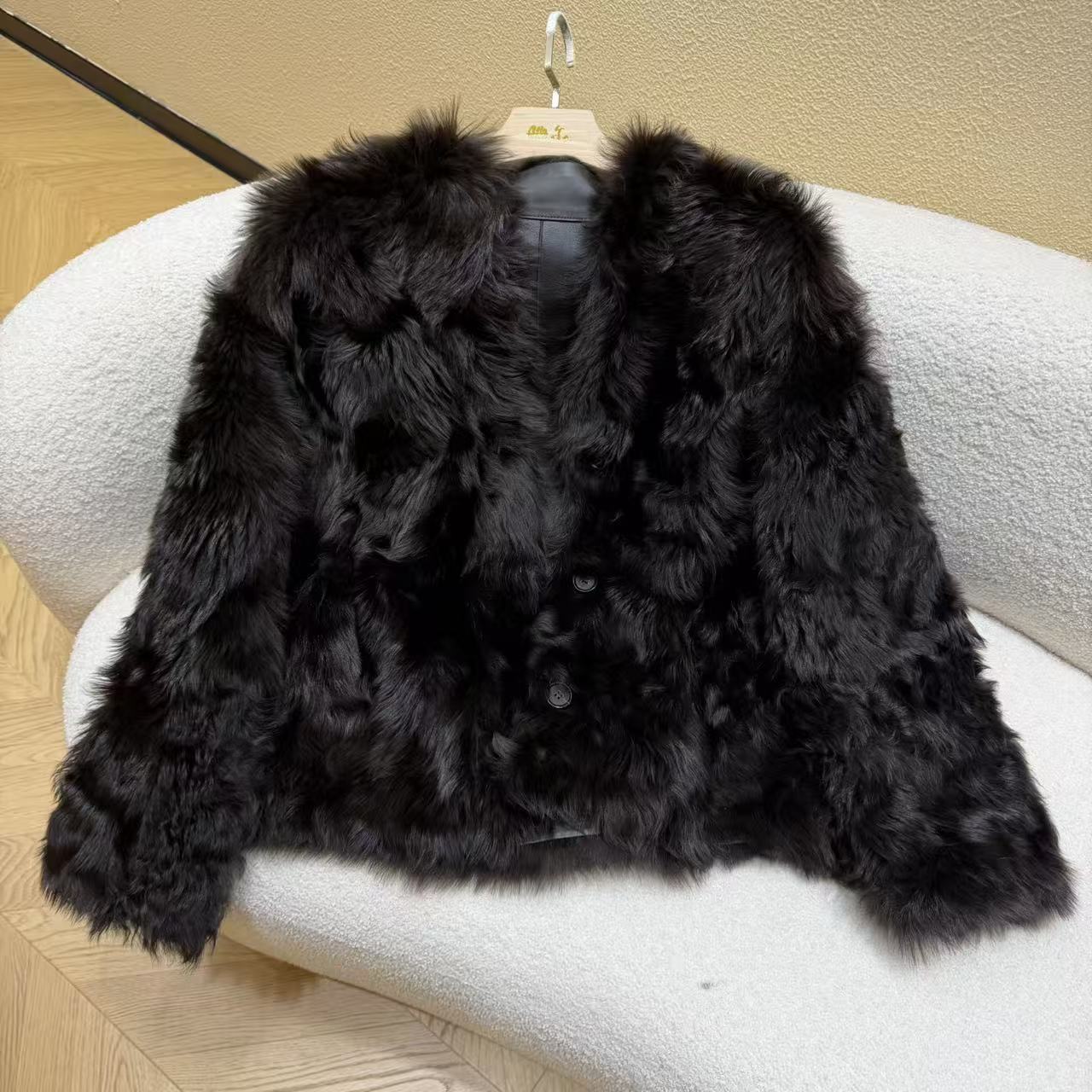 山.尔【凯瑟琳】两面穿 稀缺小湖羊皮毛一体冬款外套