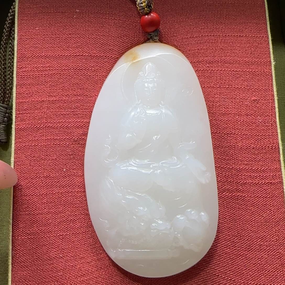 和田玉挂件未镶嵌春**风