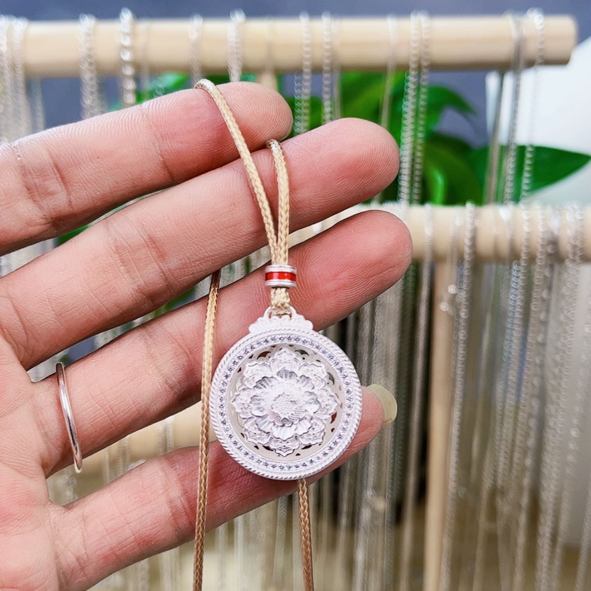 【闪购商品】无吊坠足银