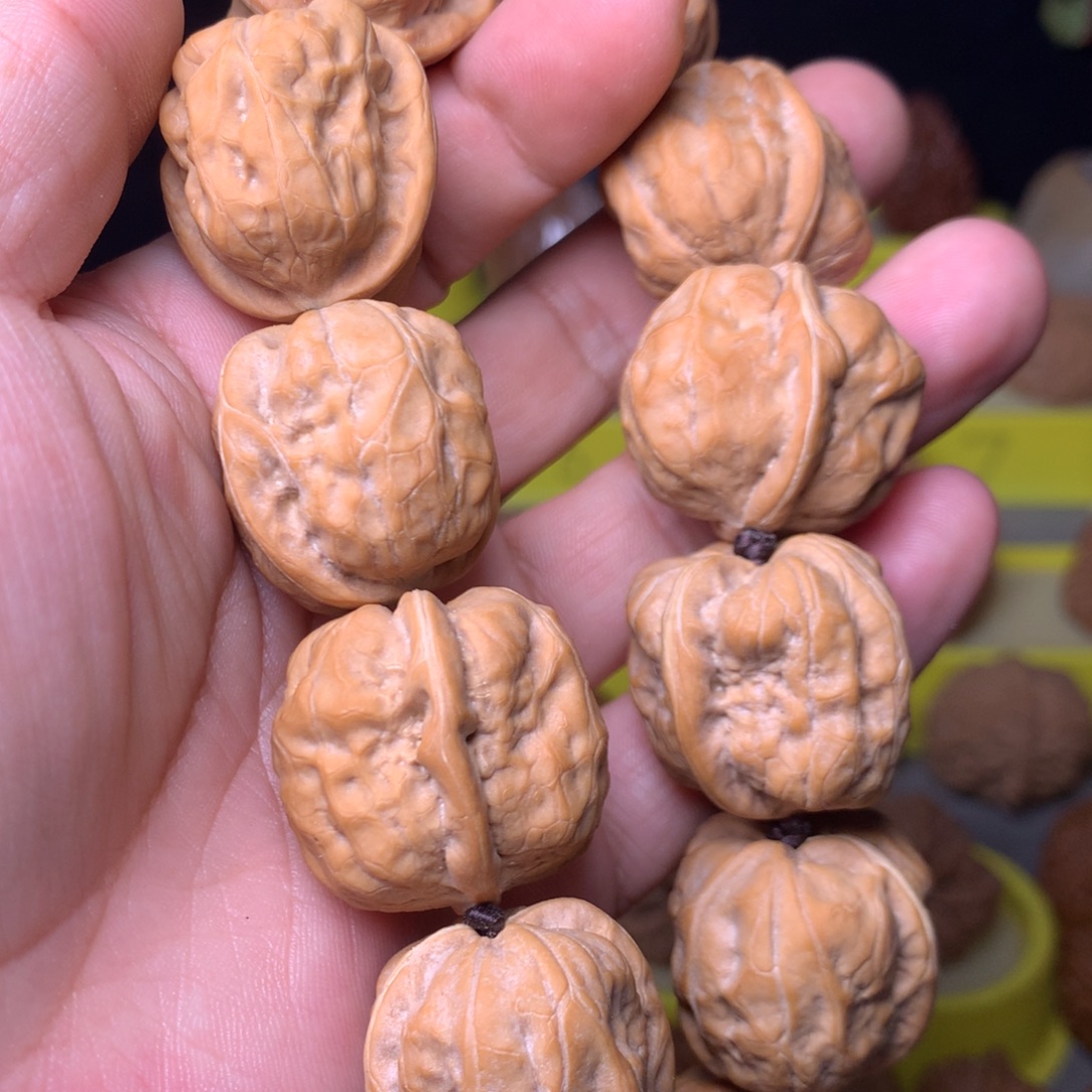 秋***光大叶紫檀（黑酸枝木类）金蟾小蛤蟆