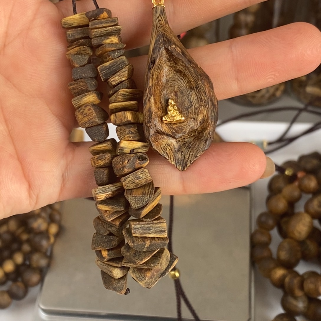 沉香沉香碎屑奇楠沉香碎料多样性发一