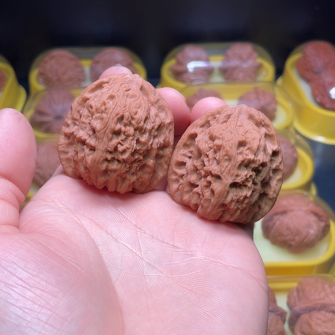 文玩核桃吊坠42尺南疆石