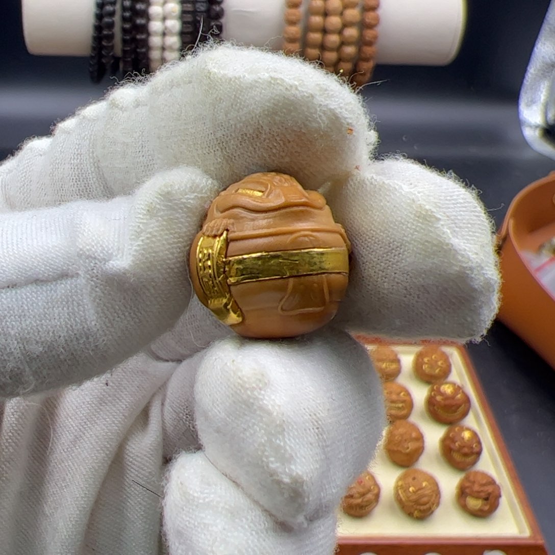 猴头核桃吊坠金蟾