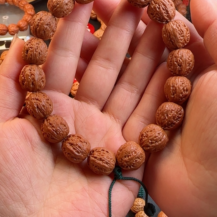 文玩核桃手串蚂蚁八棱