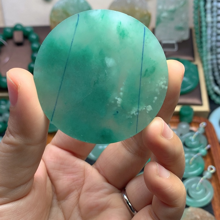 未镶嵌石英质玉珠宝半成品