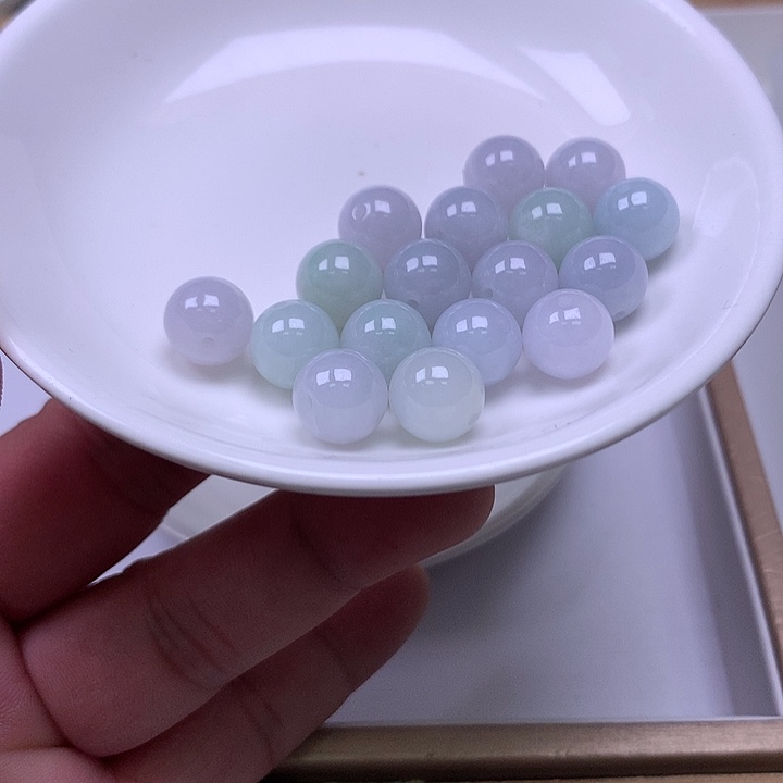 翡翠散珠天然翡翠卡10mm数量17颗