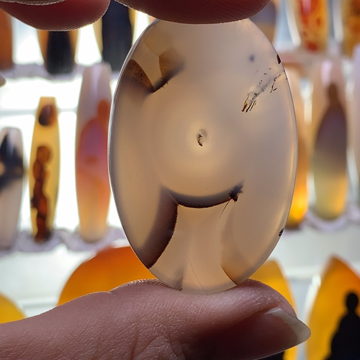 玛瑙/玉髓颈饰未镶嵌95