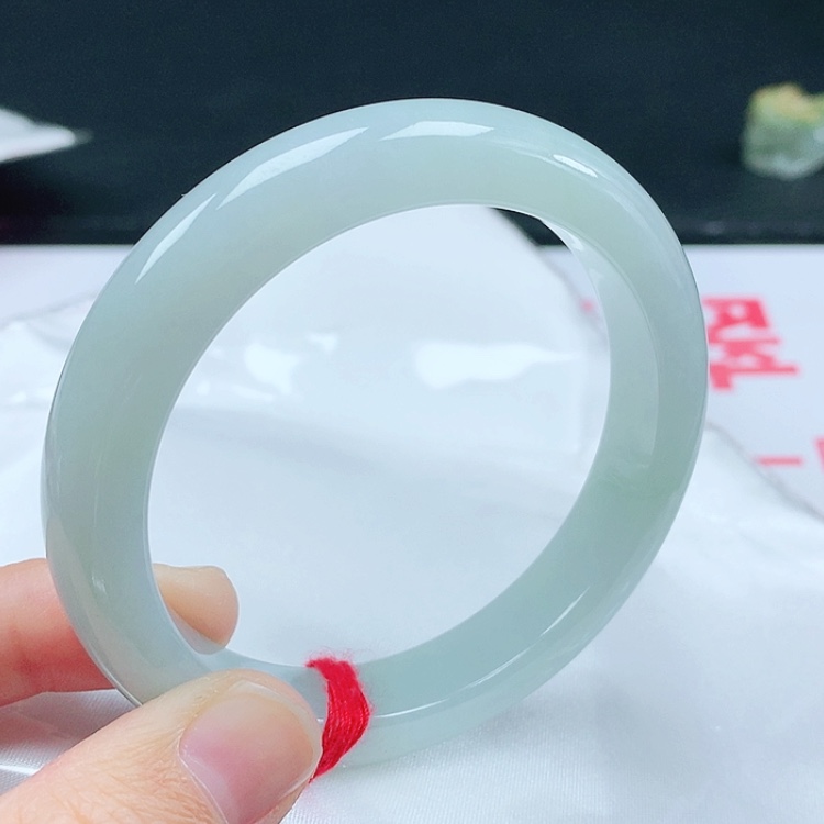 【闪购商品】翡翠手镯未镶嵌天然翡翠手镯