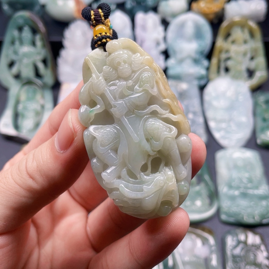 颈饰未镶嵌翡翠翡翠