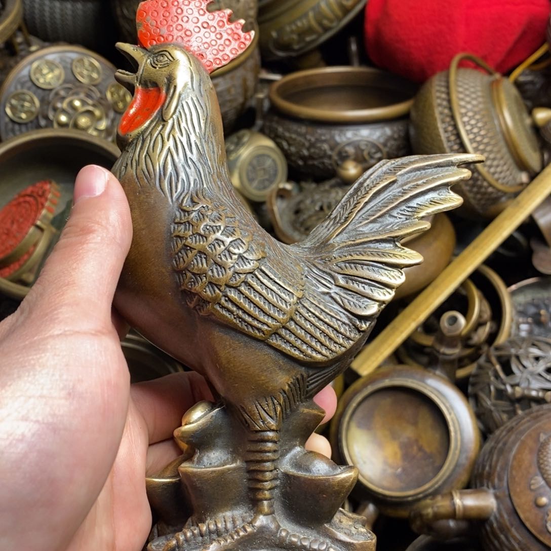 精美铜器做工精良