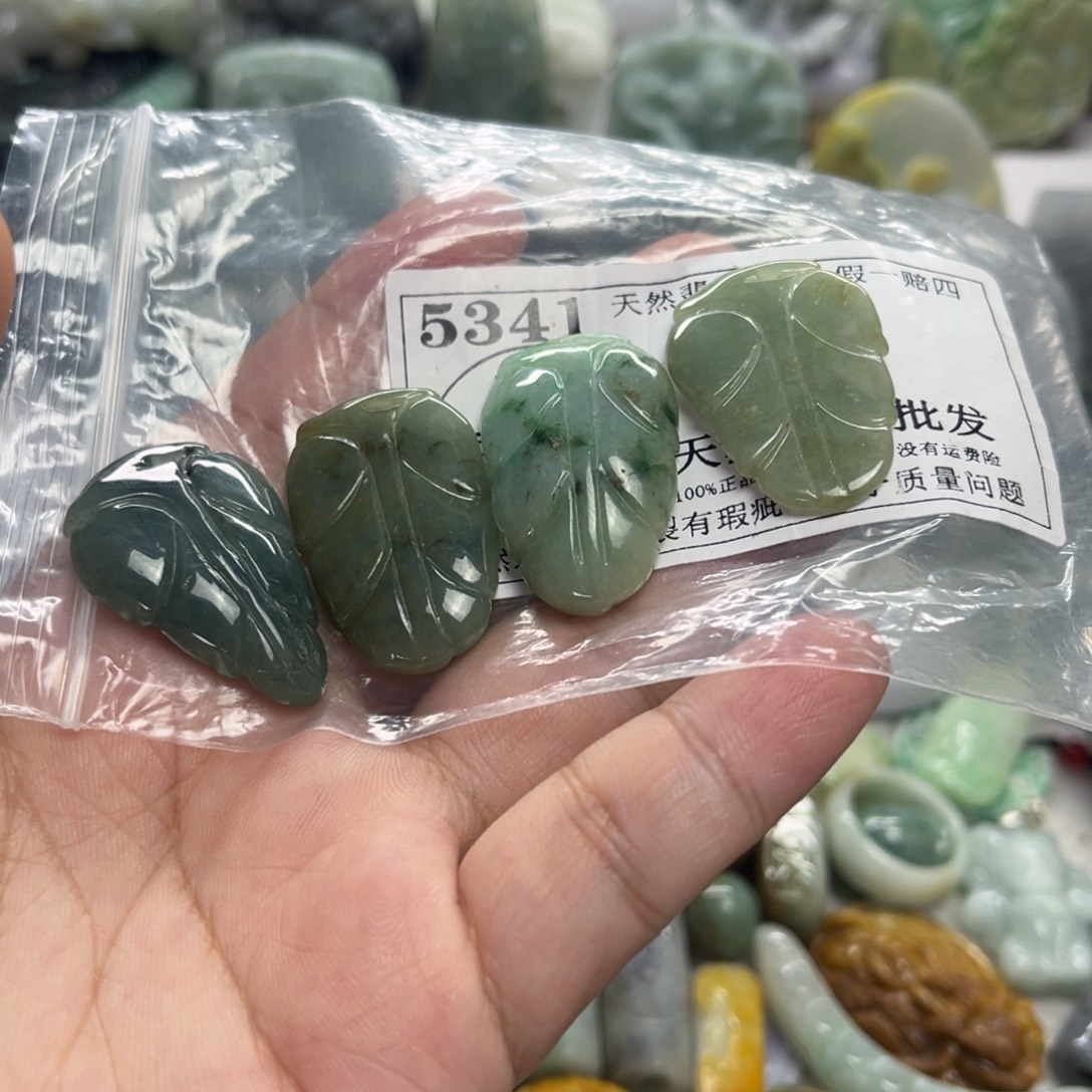 吊坠(不含链)未镶嵌翡翠5341