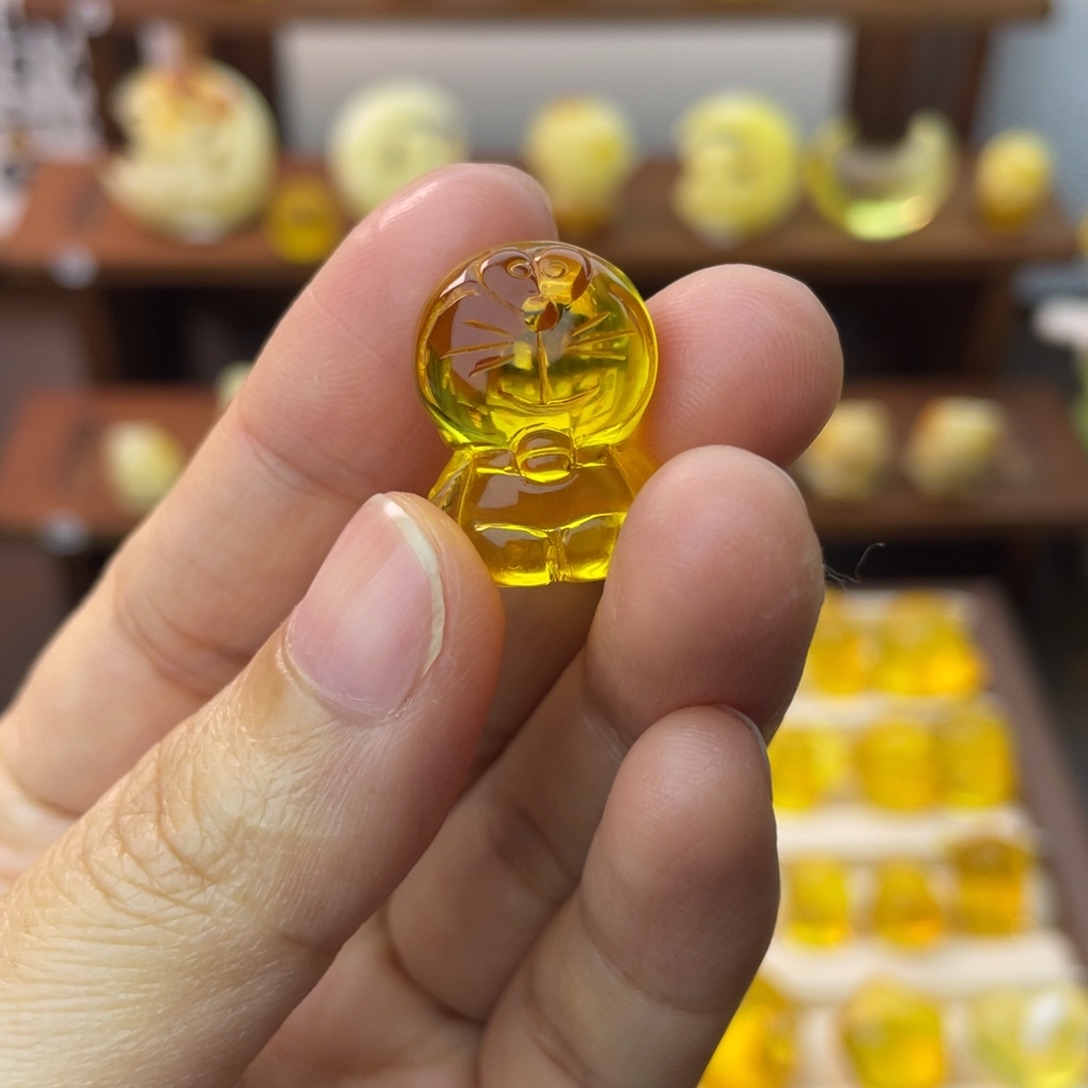 未镶嵌琥珀颈饰俄料净水多啦
