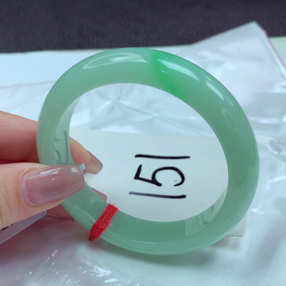 翡翠手镯未镶嵌手镯56