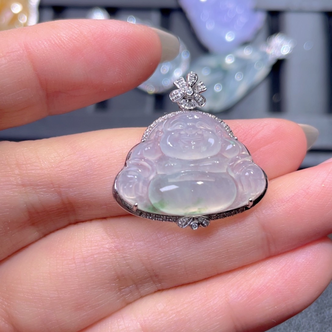 颈饰18K金镶嵌翡翠翡翠