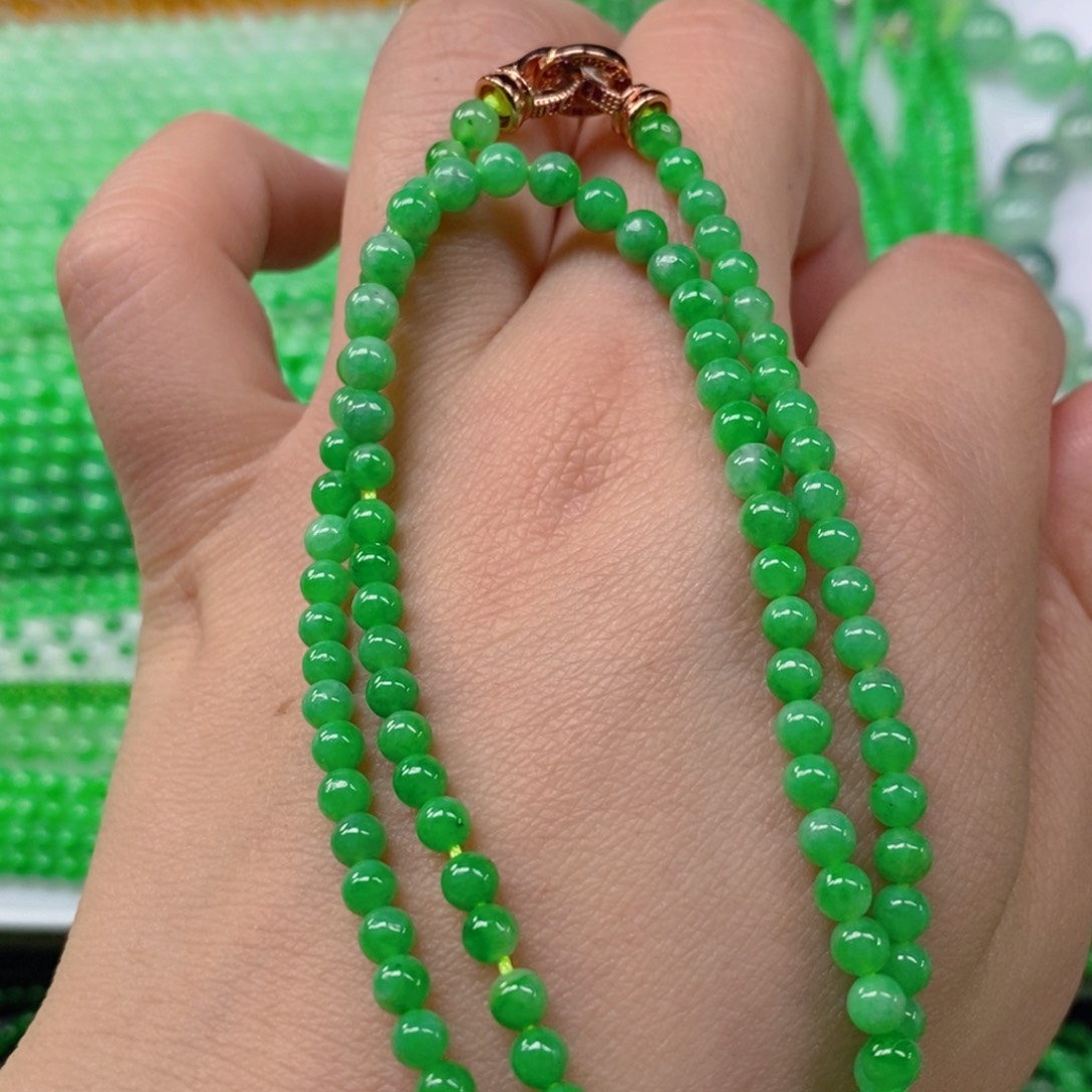 翡翠颈饰未镶嵌缅甸天然翡翠阳绿塔锁骨链4，4.5m' m