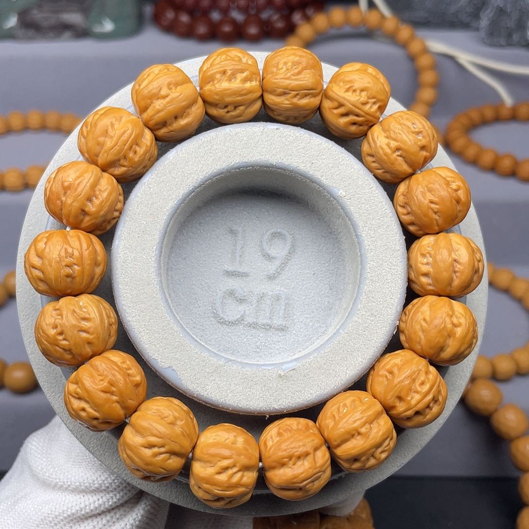 猴头核桃手串你**好麻花八棱手串