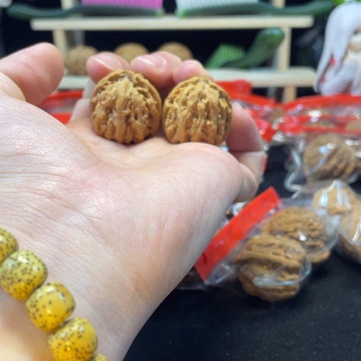 文玩核桃把件小粗筋