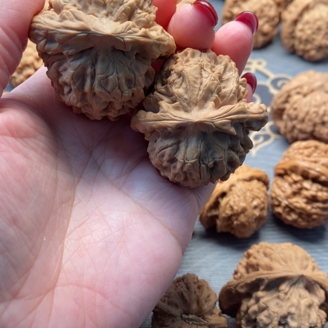 烟***间文玩核桃吊坠核桃