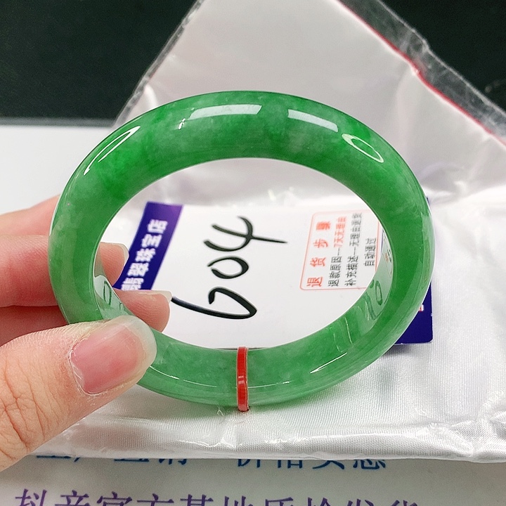 未镶嵌手镯翡翠翡翠