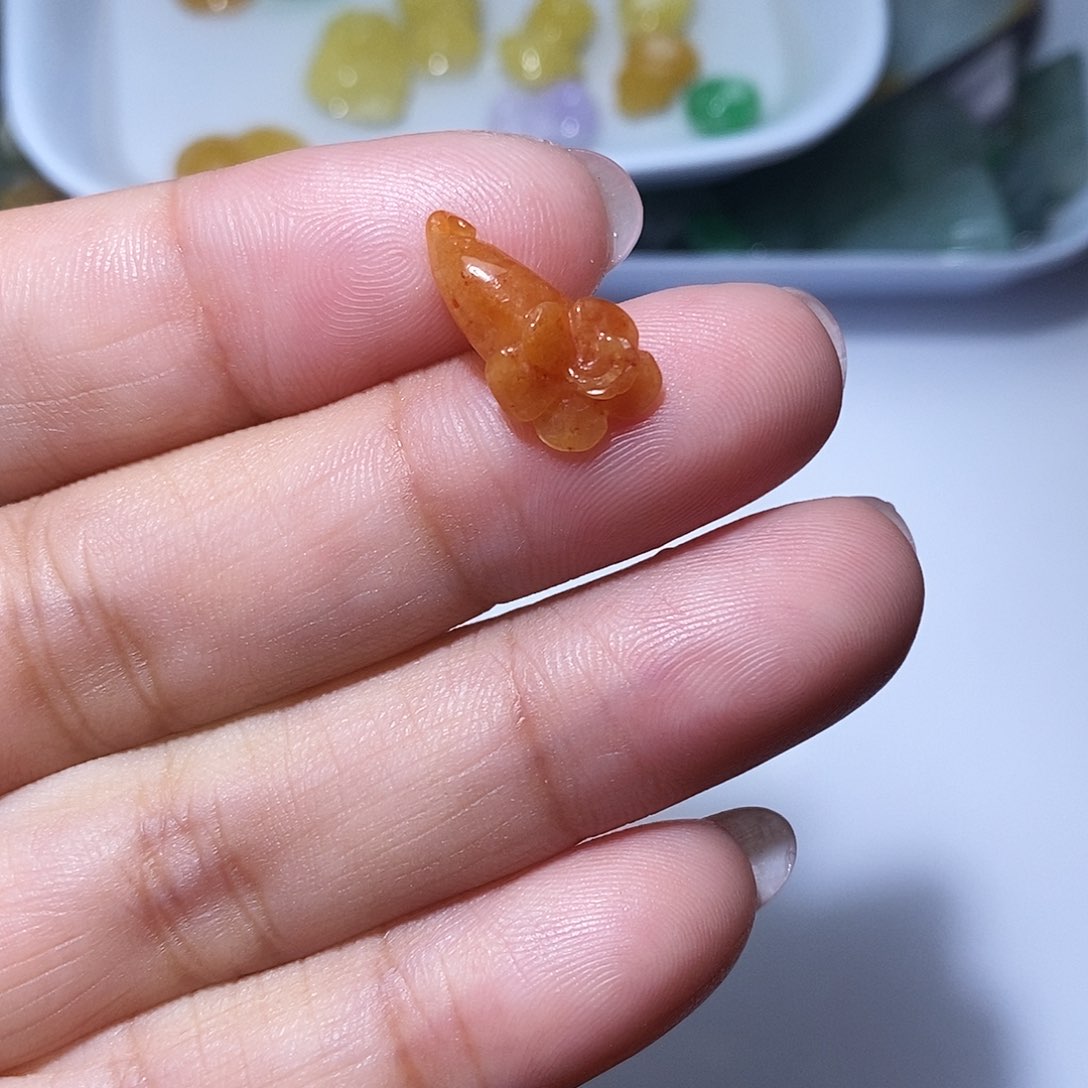 颈饰未镶嵌翡翠05