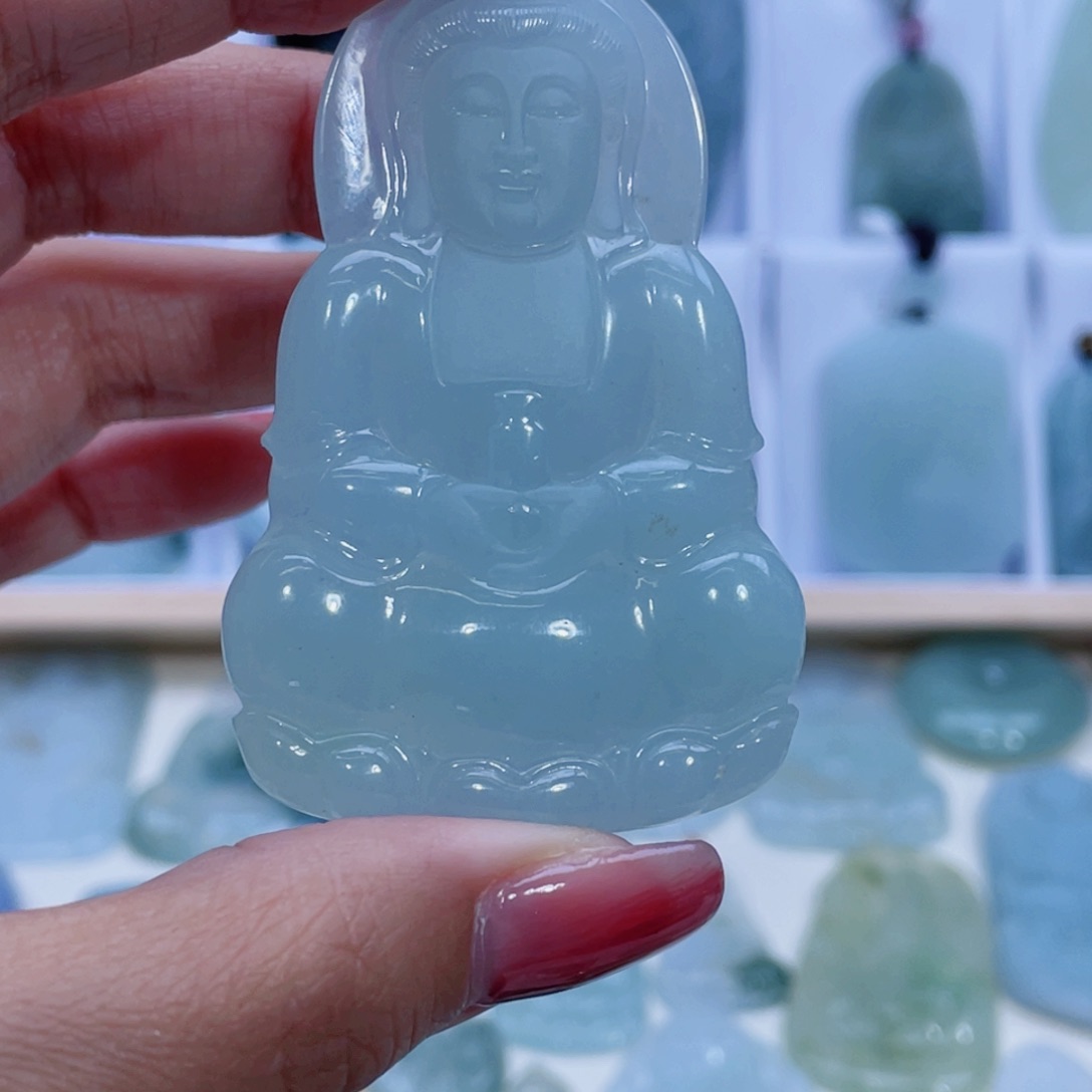 翡翠颈饰未镶嵌用****2