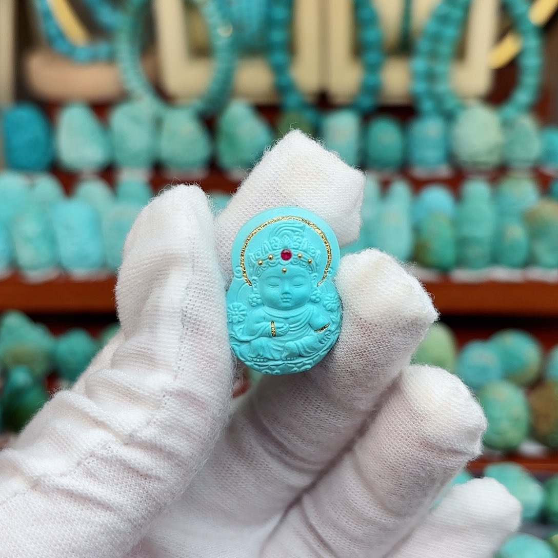 绿松石配饰未镶嵌