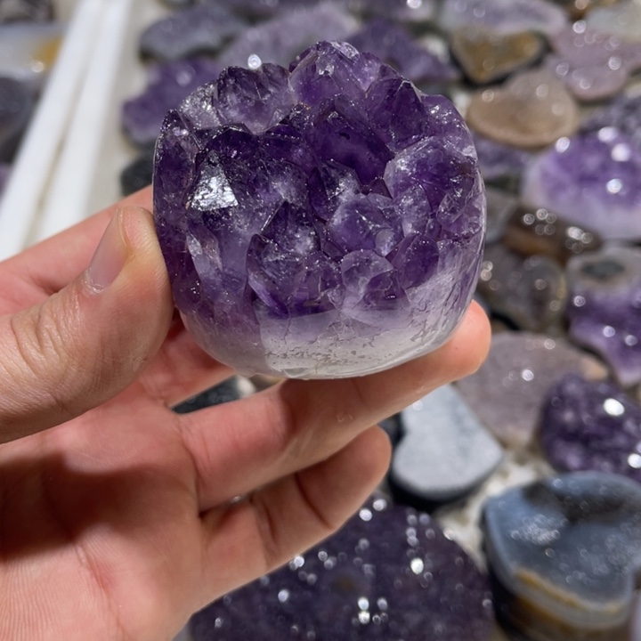 紫晶大型摆件（非配饰）未镶嵌