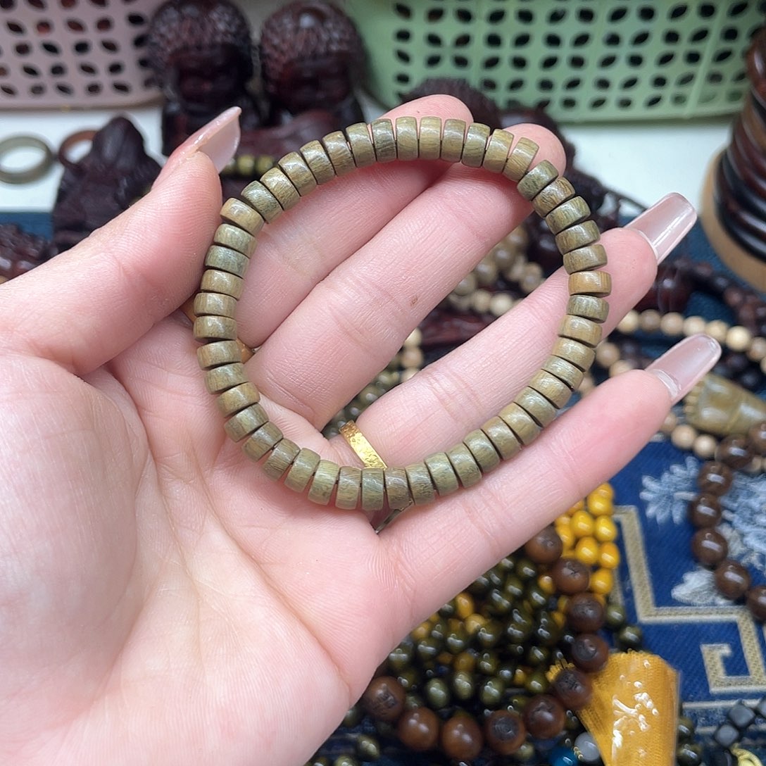 维腊木（绿檀）无事牌