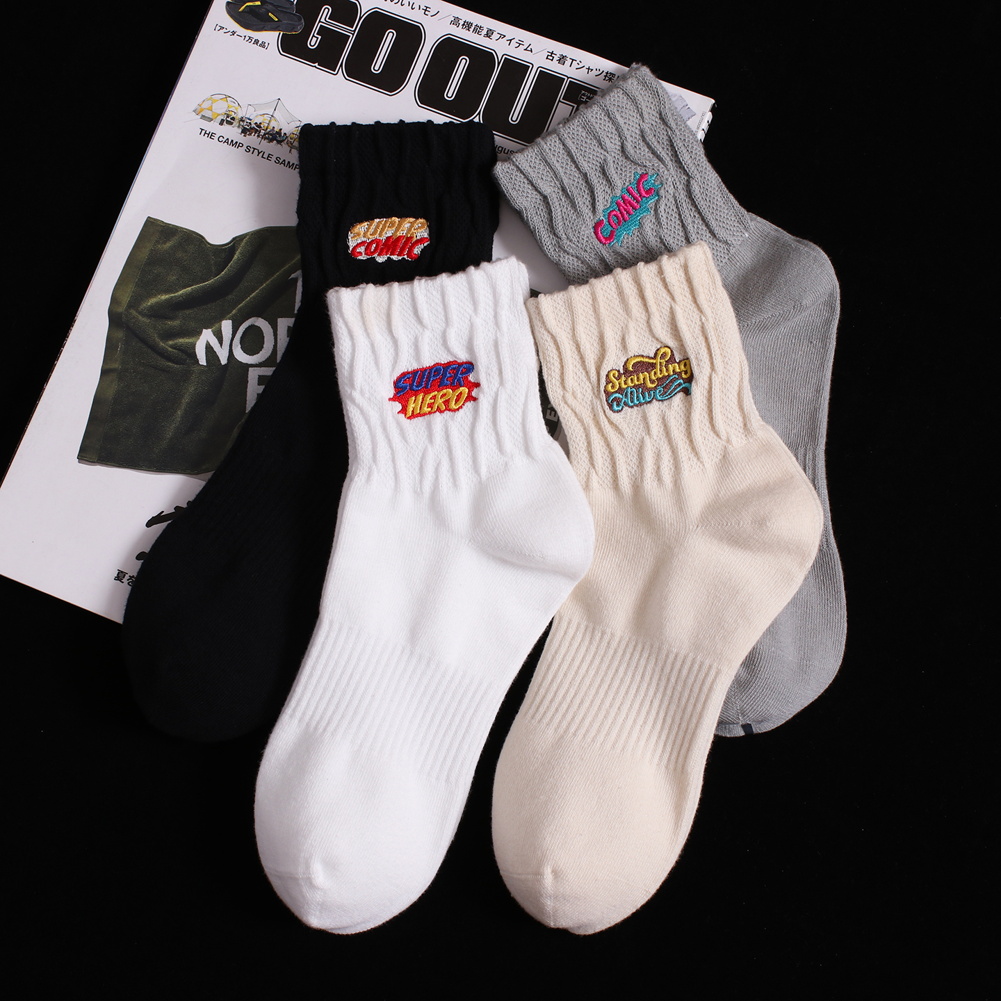 4双装松弛感潮流袜子男女小众个性潮牌刺绣字母无骨袜情侣中筒袜