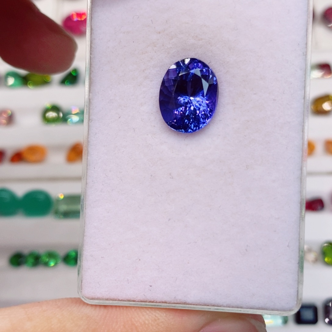 坦桑石裸石未镶嵌坦桑石5.9克拉