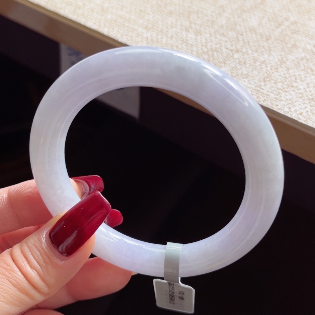 翡翠手镯未镶嵌手镯