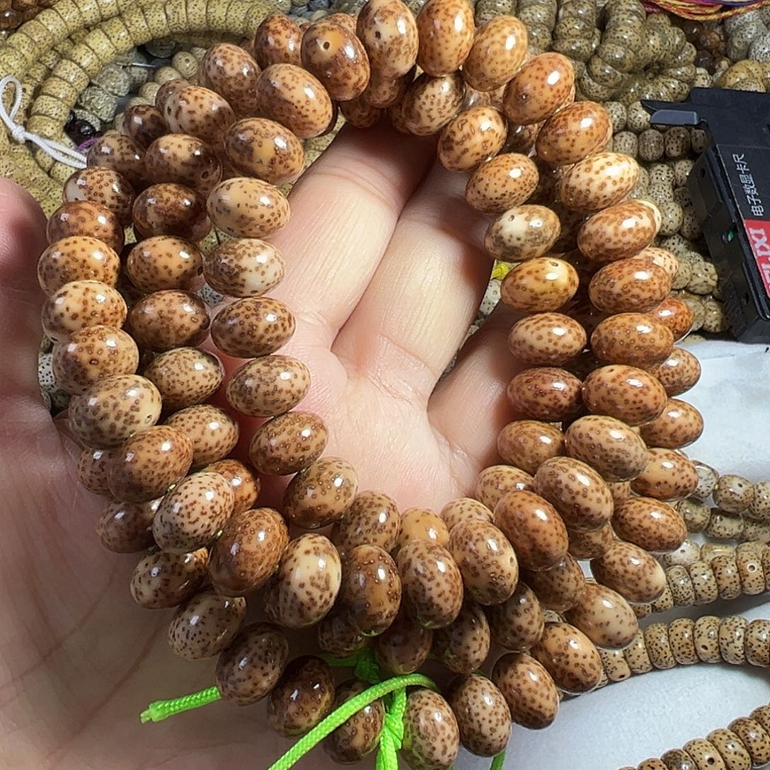 星月菩提手串星月菩提原生态